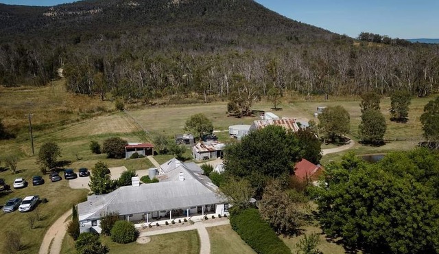 Historic Collits Inn