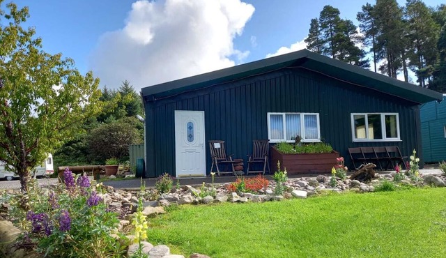 Direkt am See, Ideale Voraussetzungen zum Entspannen&entdecken. 5 Min von Stadt