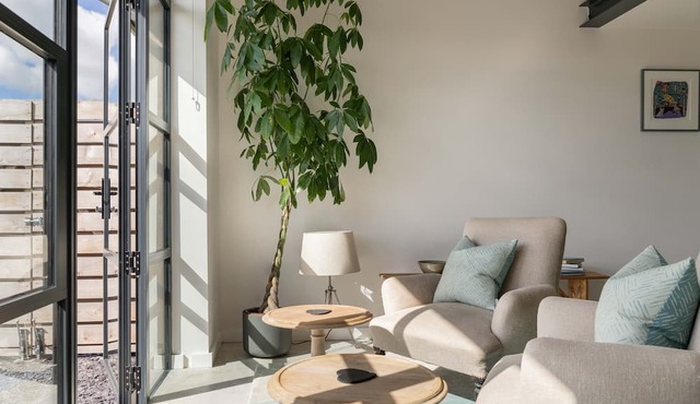 The Studio - a peaceful light filled space in the heart of the South Downs