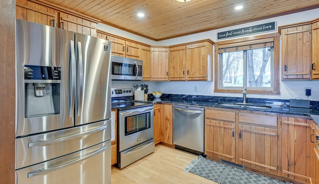 Waterfront Holcombe Getaway w/ Game Room!