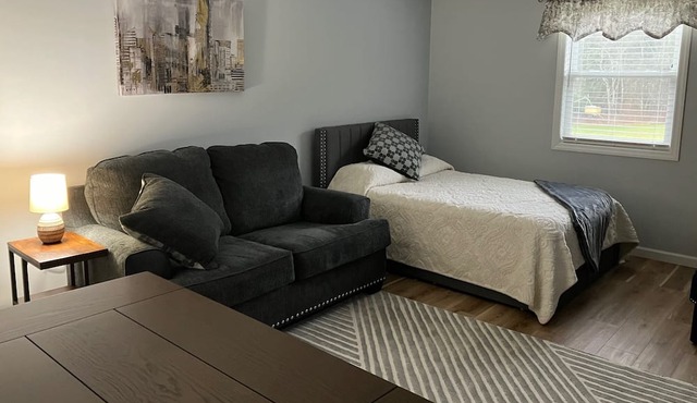 Cozy Polish Villa on the Farm just minutes from downtown