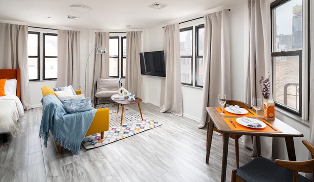 Cozy Moder Elevator Downtown Brooklyn Studio