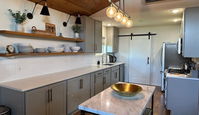 "Ultimate Coastal Living, Neskowin golf and views! 30+ day rental only.