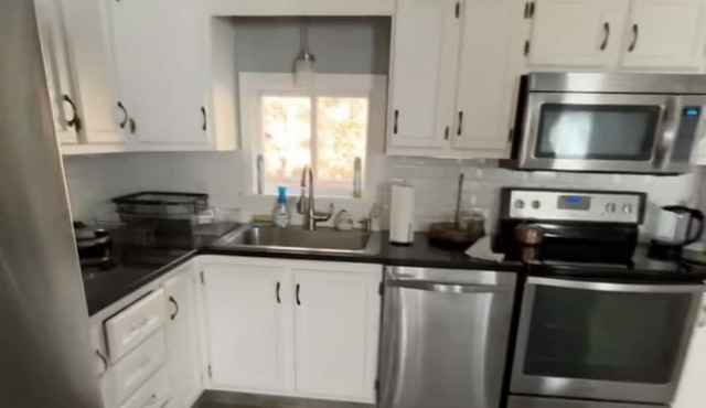 HomeAway from Home-Cold Springs