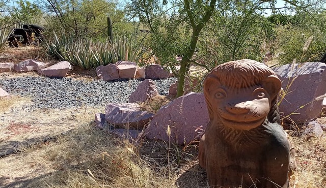 Casa con Vistas a La Paz, Rodeada de Naturaleza