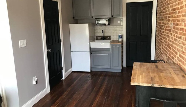 Butchers Hotel - Port Side Suite- Roof top Skyline