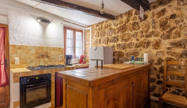 Village house at the foot of the Verdon