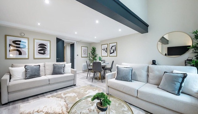 Host & Stay | Halifax House Living