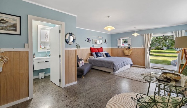 Harbour View Cottage