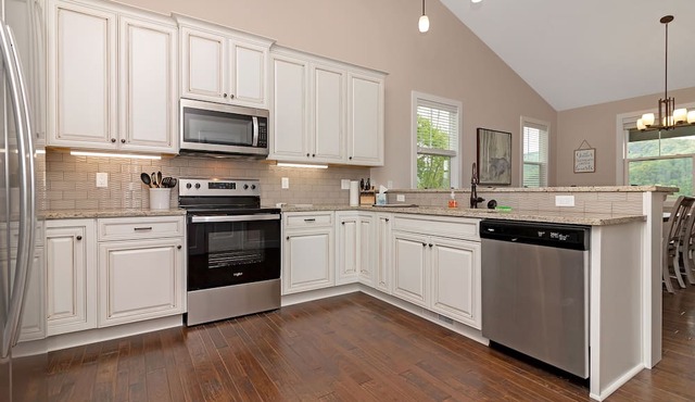 Sparkleview! A lovely home with stunning lake view in a private resort community