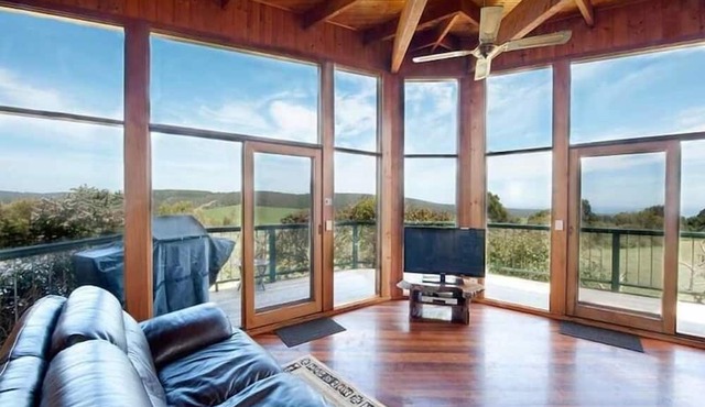 Tree Frog Cottage on the Great Ocean Road.