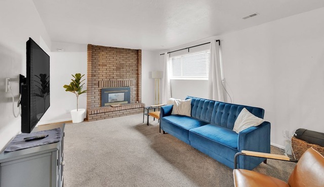 New Listing! Updated, Convenient Urban Location Near Mountains, Covered Parking