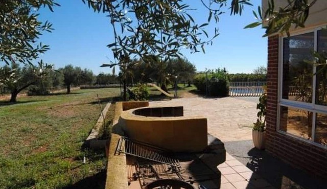 Villa L'Ametlla de Mar, 4 bedrooms, 8 persons