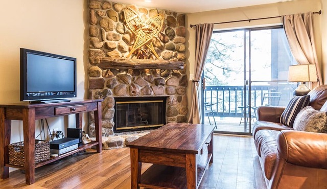 All-Inclusive luxury condo close to downtown Boulder Colorado