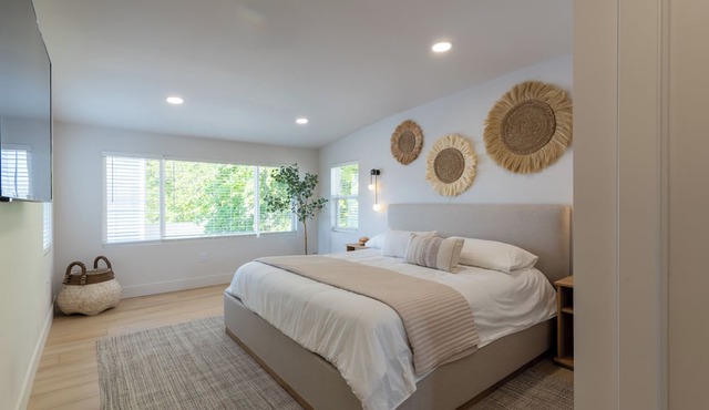 Beautiful Luxury House-SeaBreeze, 8 person spa