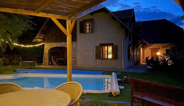 Le Domaines Des Thermes – T2 with Shared Pool, Peaceful Setting and Mountain Views