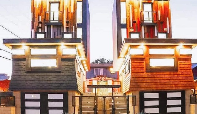 Hollywood Hideaway: Private Home + Hot Tub