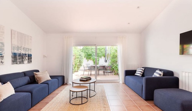 Casa Rosari I - Garden & Private Parking