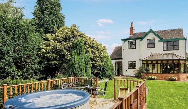 3 bedroom accommodation in Overseal