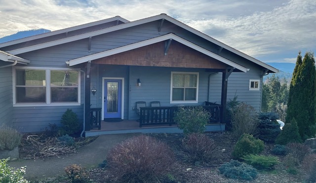 Peaceful Home with a View