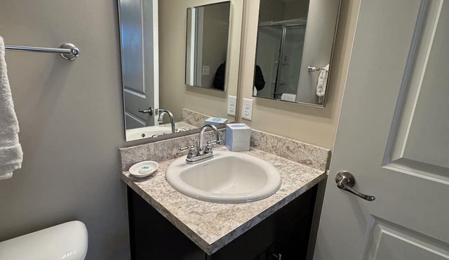 Marvelous Marysville location! Hotel alternative. Furnished 2 bed 2 bath.