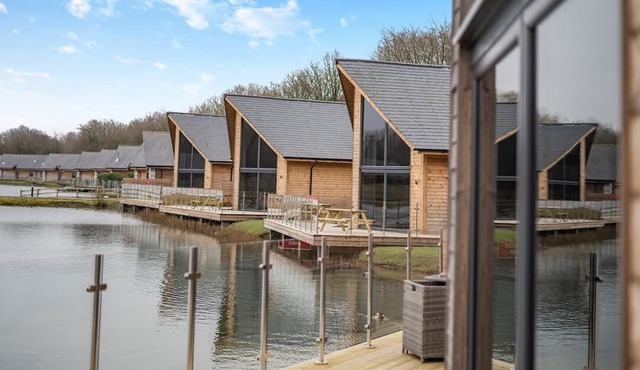 Tranquillity 4 (Pet), Carnforth