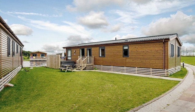 Larch Waterside Spa, Thirsk