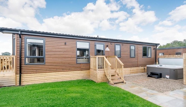 Spindle Spa (Pet), Thirsk