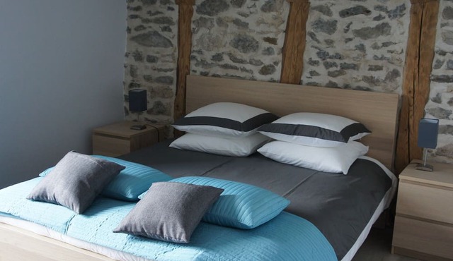 La Trouverie Guest Room 5 with Shared Terrace, Garden, and Wi-Fi