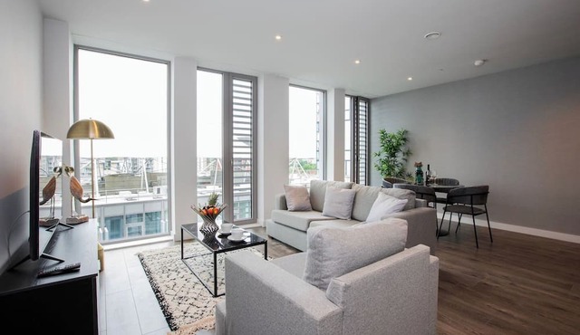 Luxury City Condo - Spa - Pool - Terrace - Gym - Parking - Central Manchester