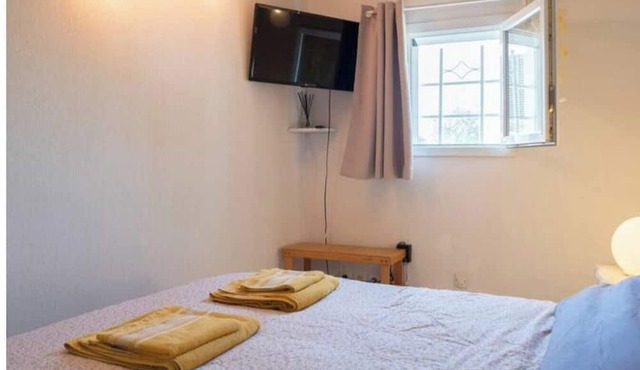 B&B 400 m from the beach, close to shops and restaurants.