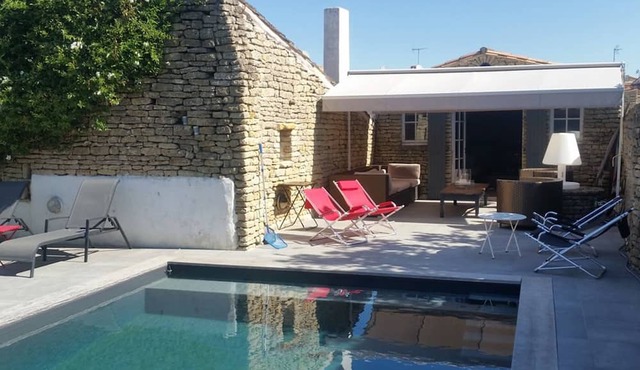 Central House with Terrace and Pool