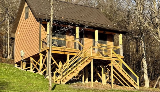 Welcome to “The Cottage”. A cozy 2-bedroom cabin in peaceful LaFayette with AC.