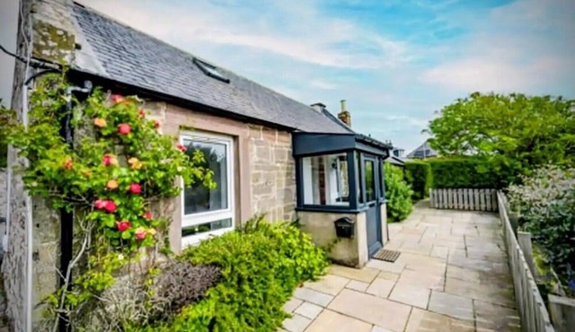 White Croft - A cosy coastal retreat