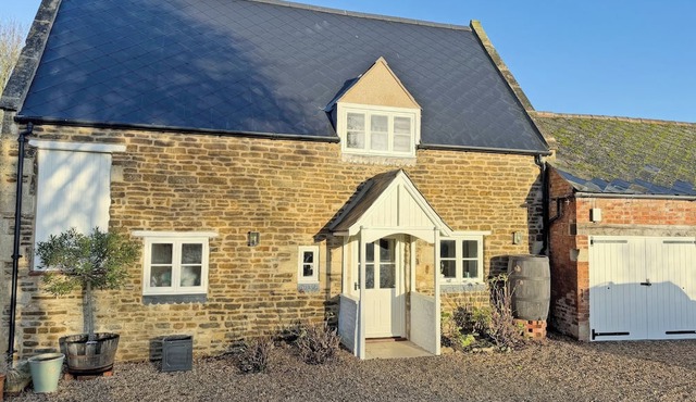 2 bedroom accommodation in Langham