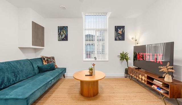 Manchester Urban Retreat | Near Centre | Sleeps 4