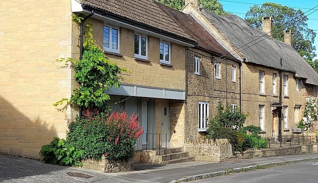 GREENHAM RISE, family friendly, with a garden in Norton-Sub-Hamdon