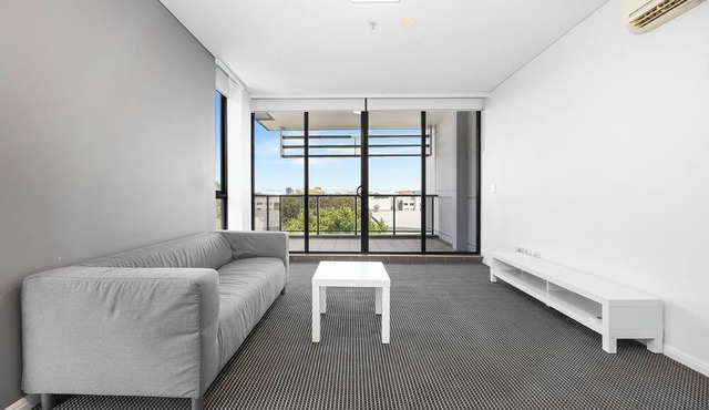 City Links 2BR Stay – Near Cafés & Transport