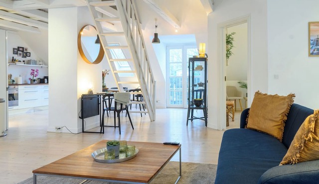 Bright Loft Apartment in Frederiksberg