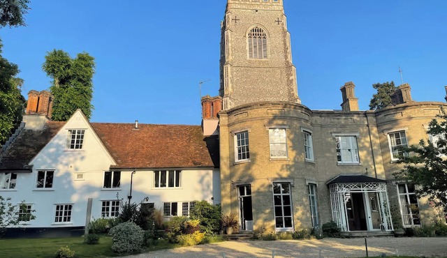 5 ST. MICHAELS CLOSE, pet friendly, with a garden in Framlingham