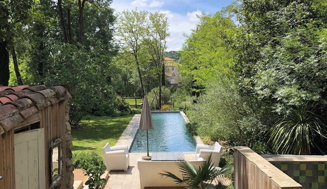 La Manufacture Royale; exclusive heritage stay in booktown, south of France