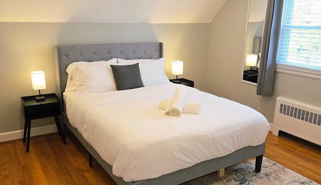 Luxury 3BR home in prime location in West Hartford