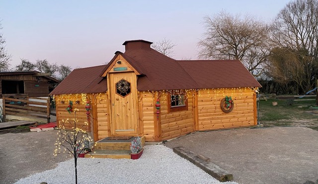 Unusual romantic weekend - magical Finnish Santa Kota in Lutinbourg