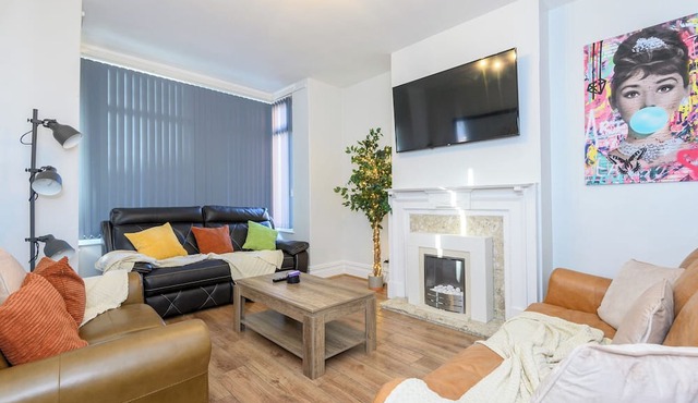 Headingley Hub - 8-Bedroom Home for Large Groups - Pass the Keys