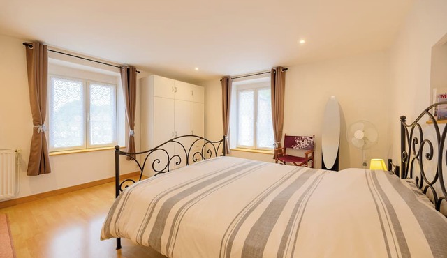 L'Entracte 3-star gîte, 10-minute walk from the Chateau Fort de Sedan