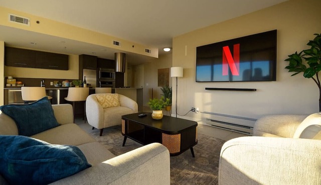 Skyline View Kensington | 2 Kings | UG Park | LRT