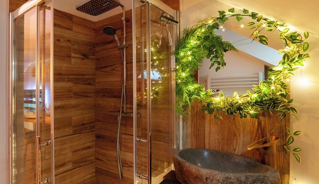 LE NICHOIR COSY ÉVASION WELL-BEING AND MASSAGE NEAR BOURGES VIERZON