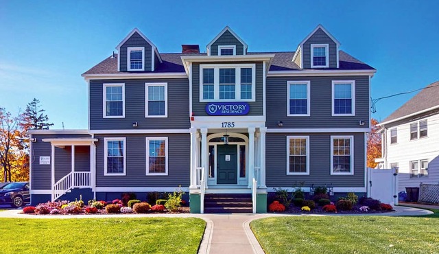 Studio Near Holyoke Medical Center & Free WiFi