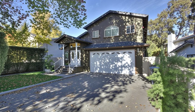 Bed in 5-Bed Dormitory Room