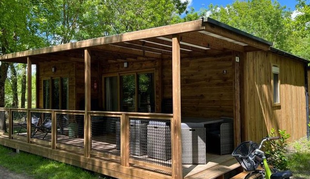 Spacious 3-Bedroom Chalet with Terrace